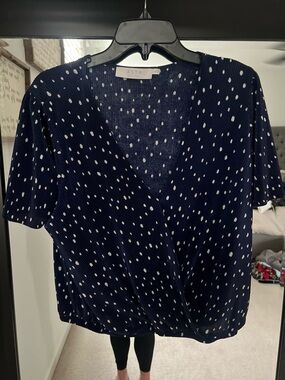 ASTR Navy and White Polka Dot Short Sleeve Wrap Blouse